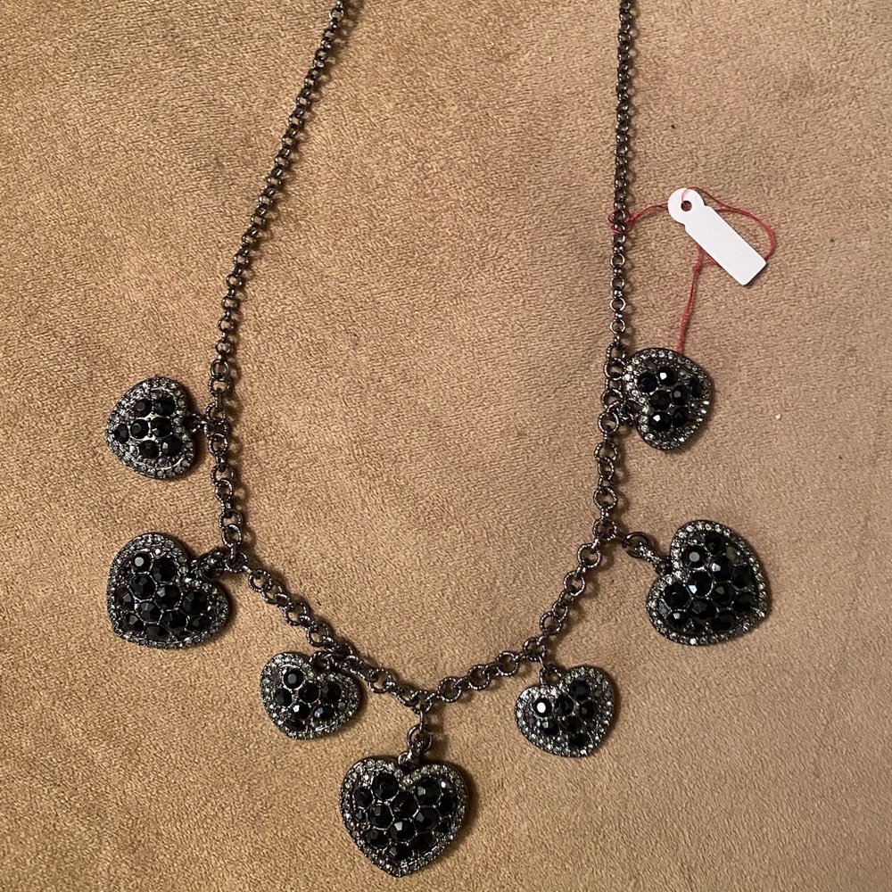 Black rhinestone Hearts necklace